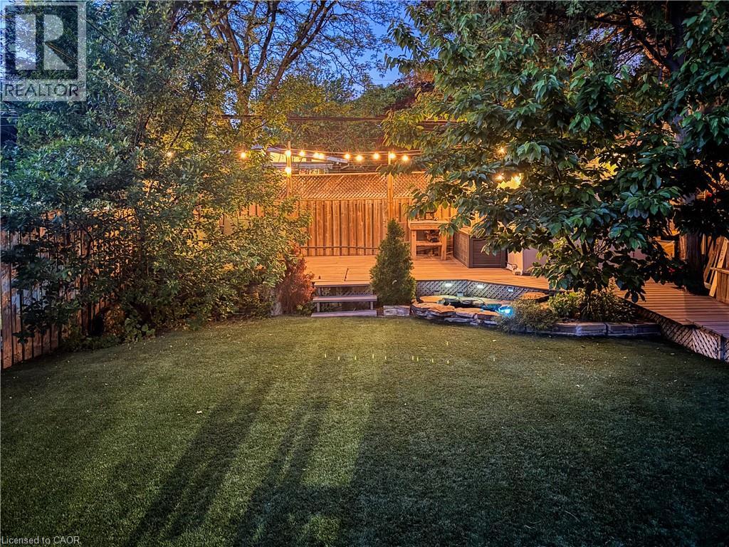 270 ROYWOOD Drive - 50