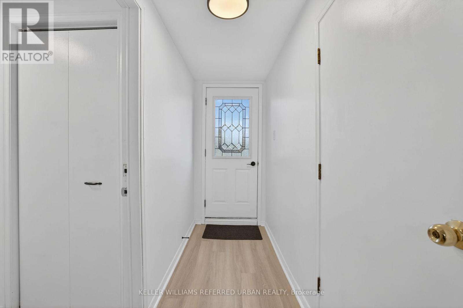 423 BRITANNIA AVENUE - 27