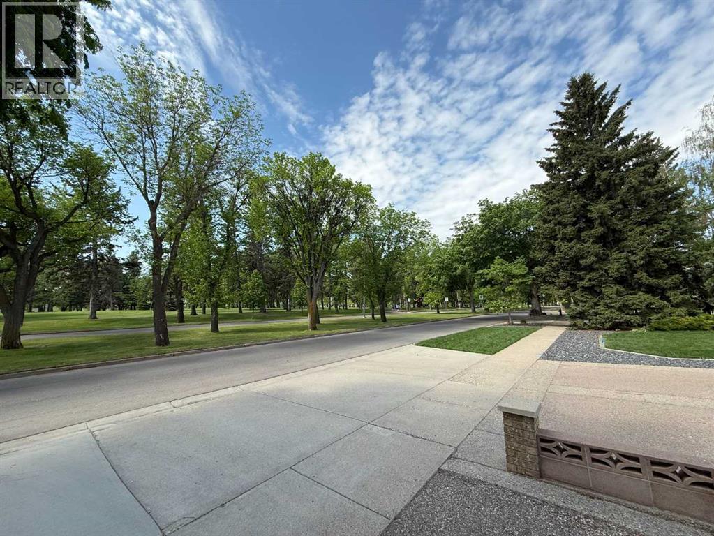 3315 Parkside Drive S - 30