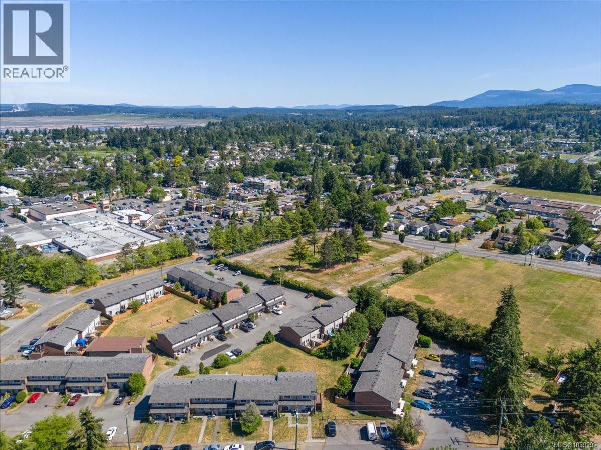 #11 285 Harewood Rd - 26