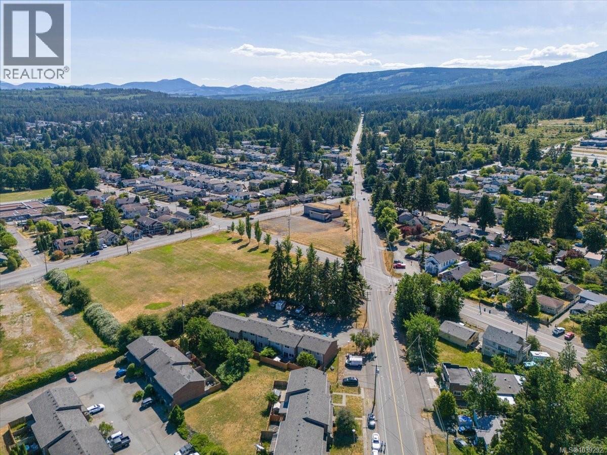 #11 285 Harewood Rd - 28