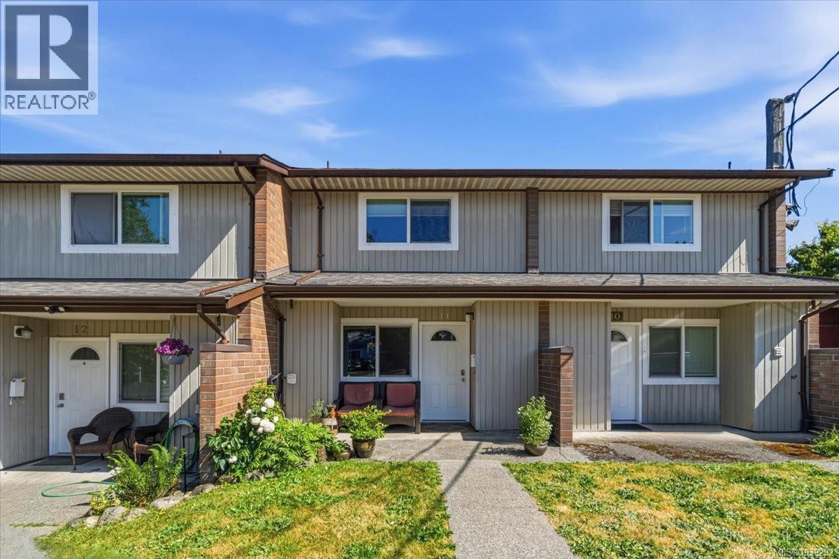 #11 285 Harewood Rd - 36