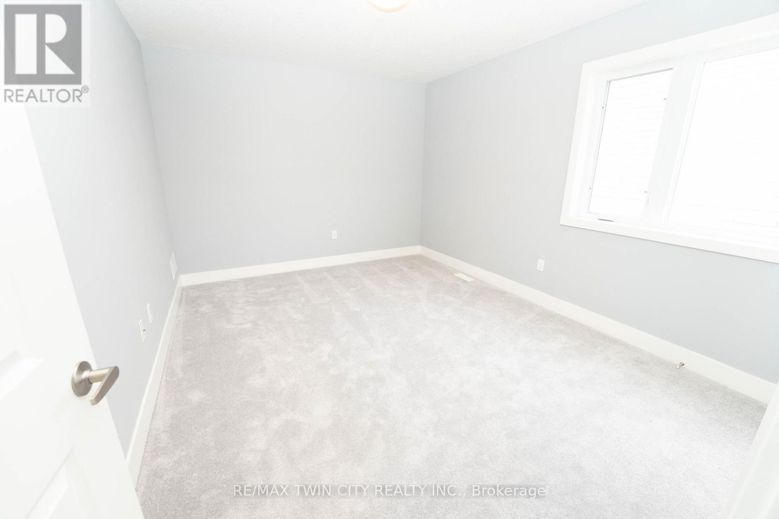2084 EVANS BOULEVARD - 12