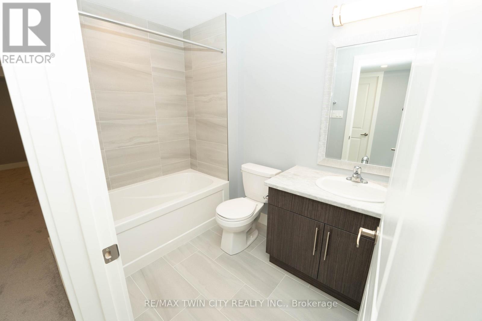 2084 EVANS BOULEVARD - 7