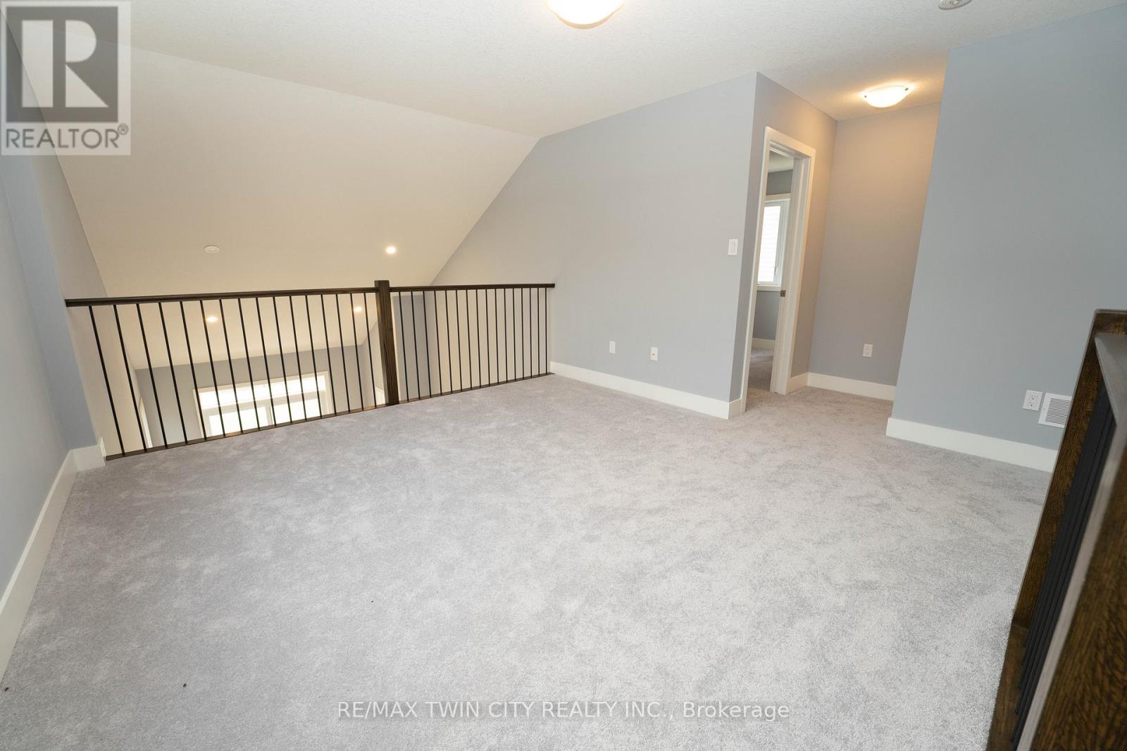 2084 EVANS BOULEVARD - 9