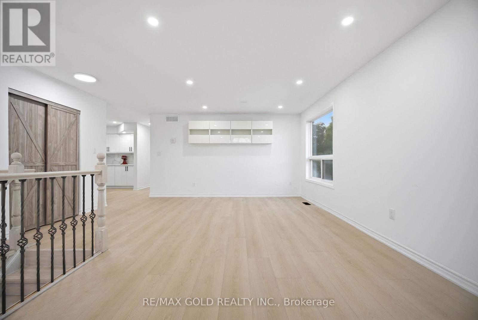 46 CASHEL CRESCENT - 10