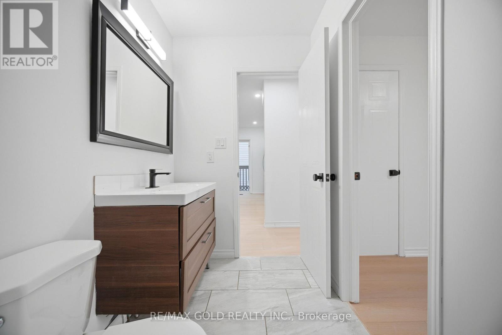 46 CASHEL CRESCENT - 19