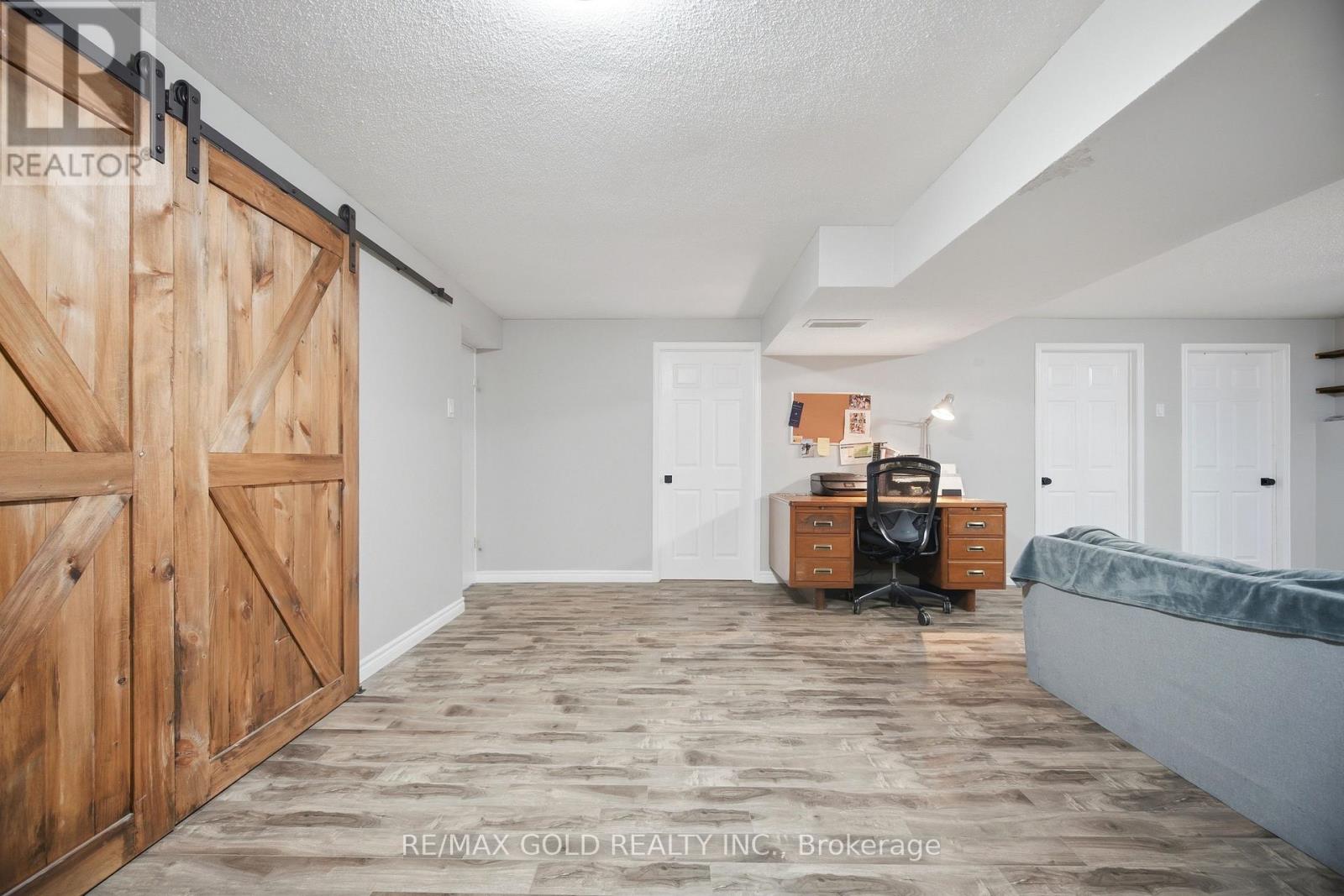 46 CASHEL CRESCENT - 30