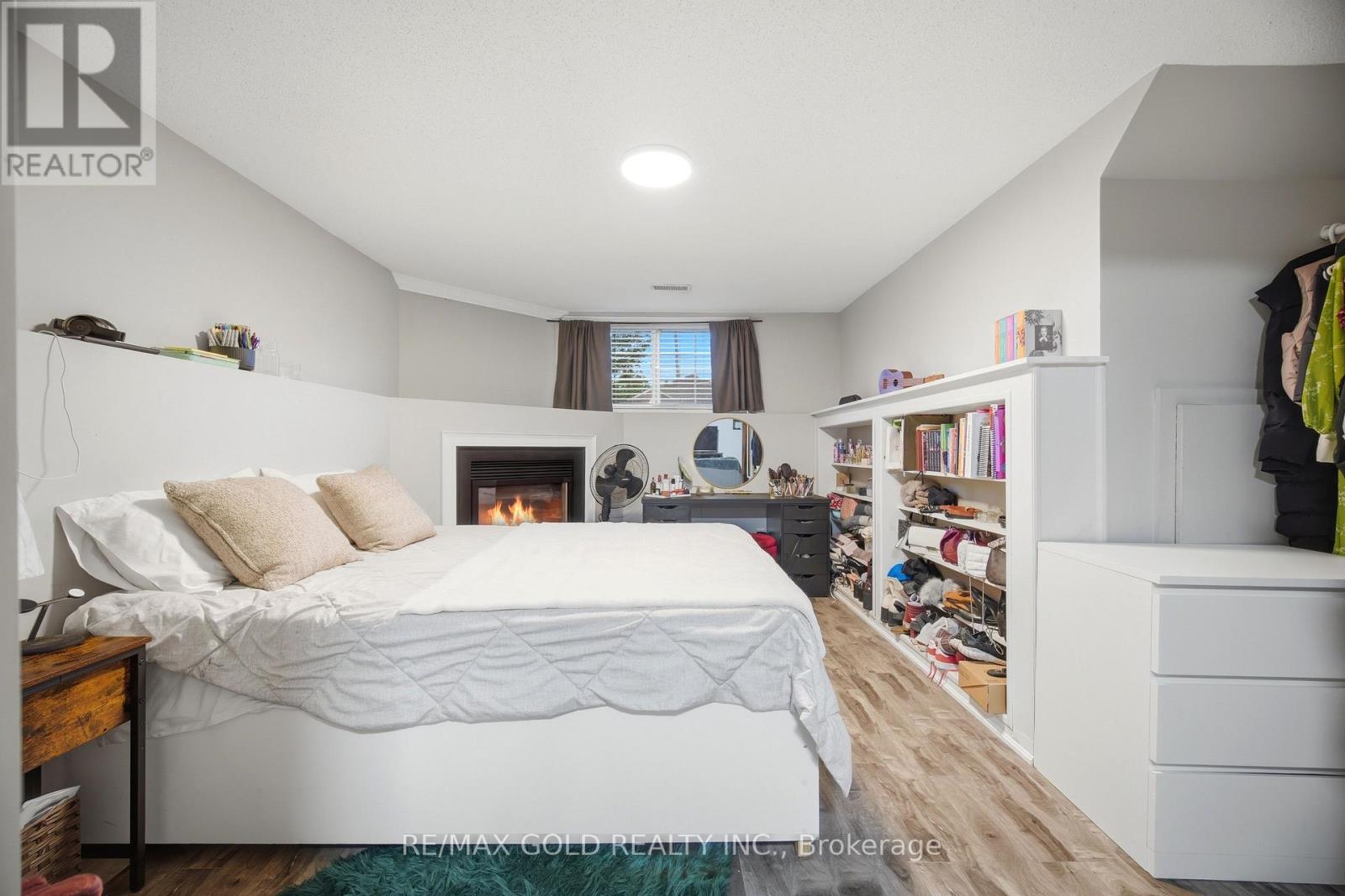 46 CASHEL CRESCENT - 38
