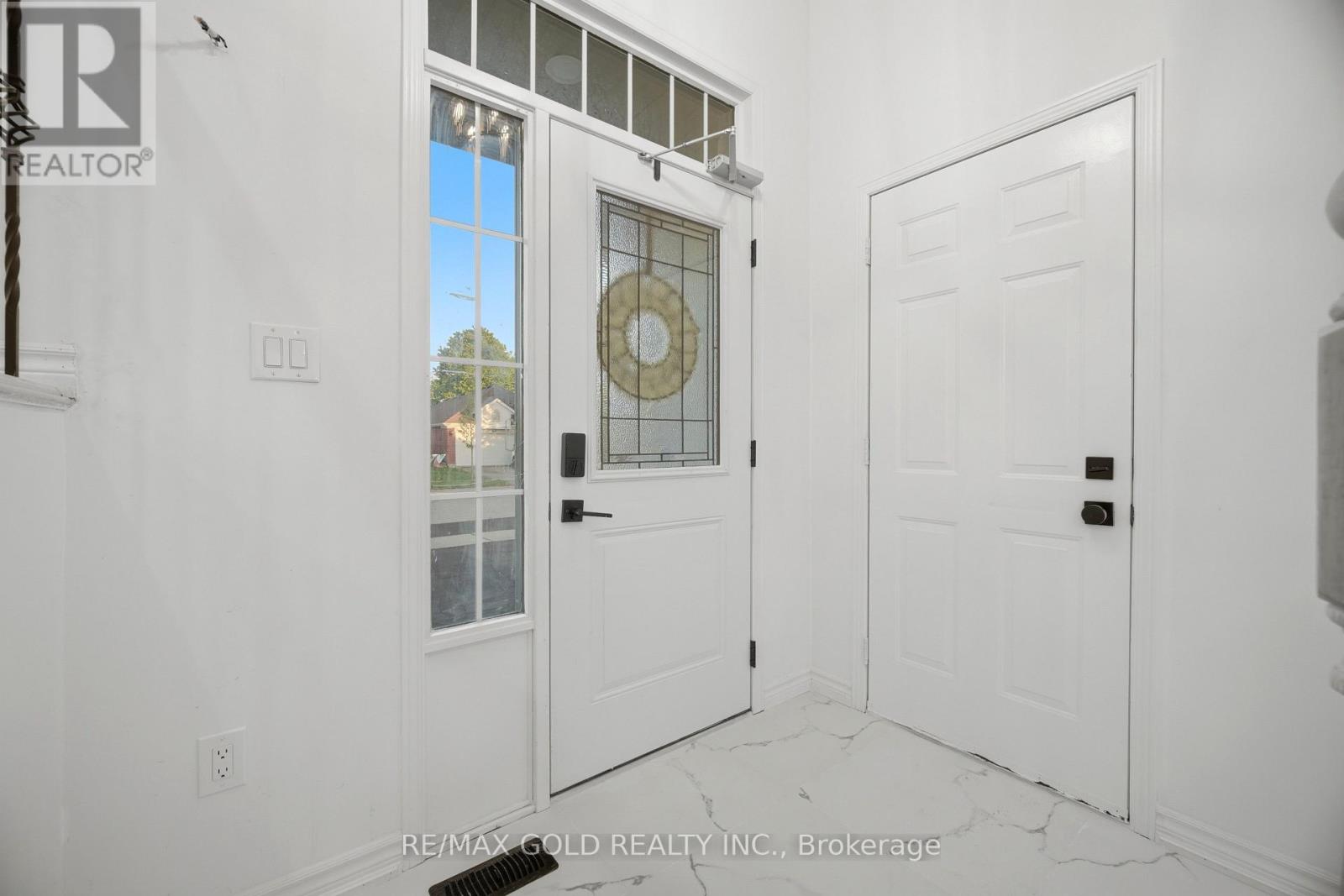 46 CASHEL CRESCENT - 4