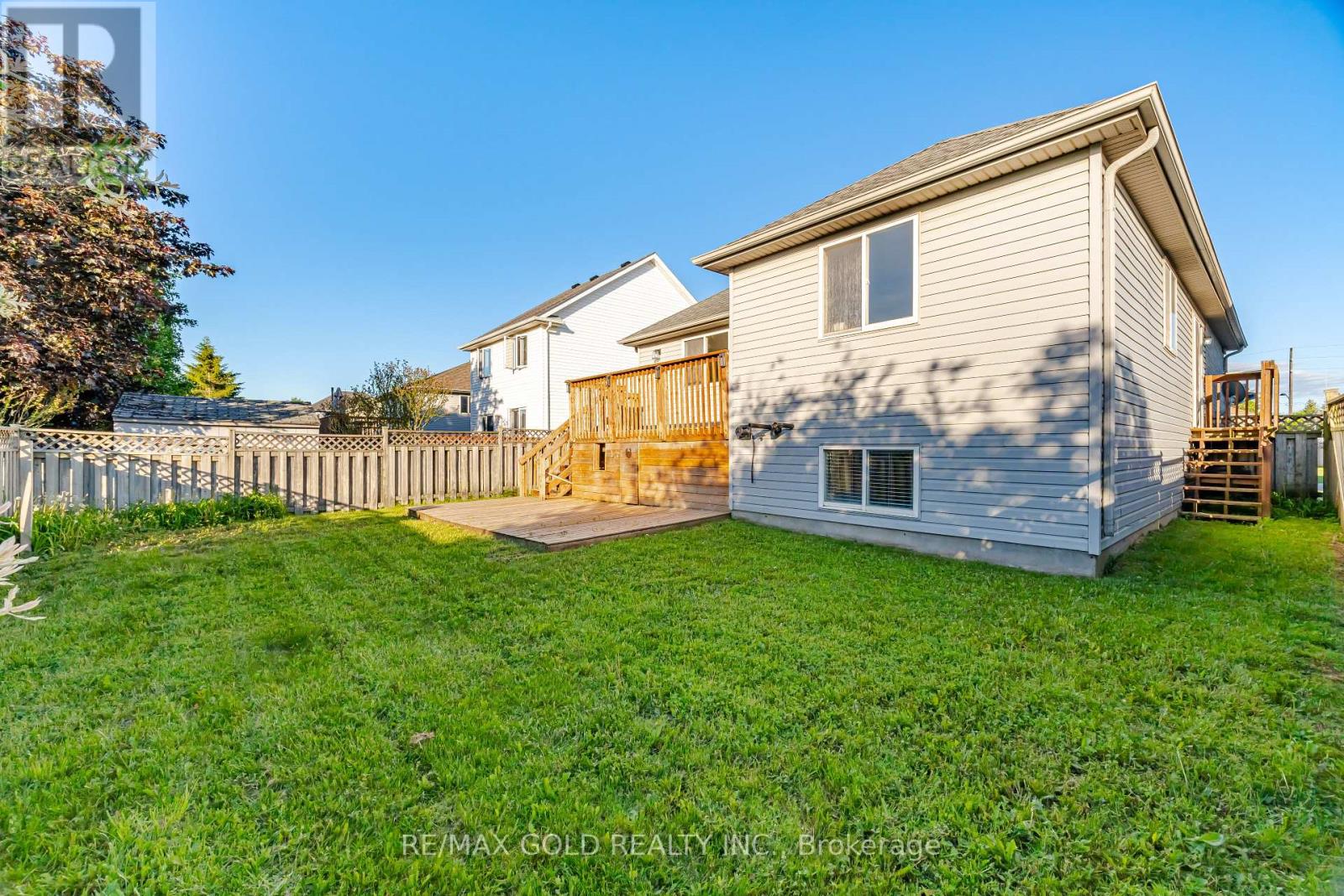 46 CASHEL CRESCENT - 44