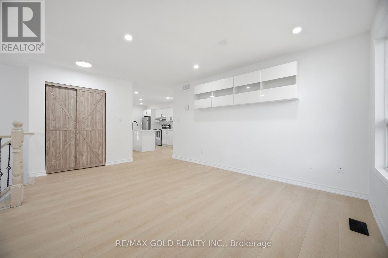 46 CASHEL CRESCENT - 7
