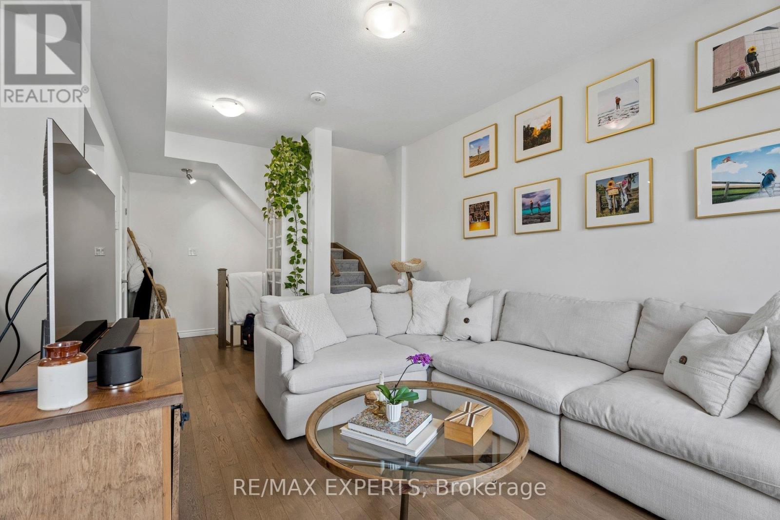 4 GROOM LANE - 11