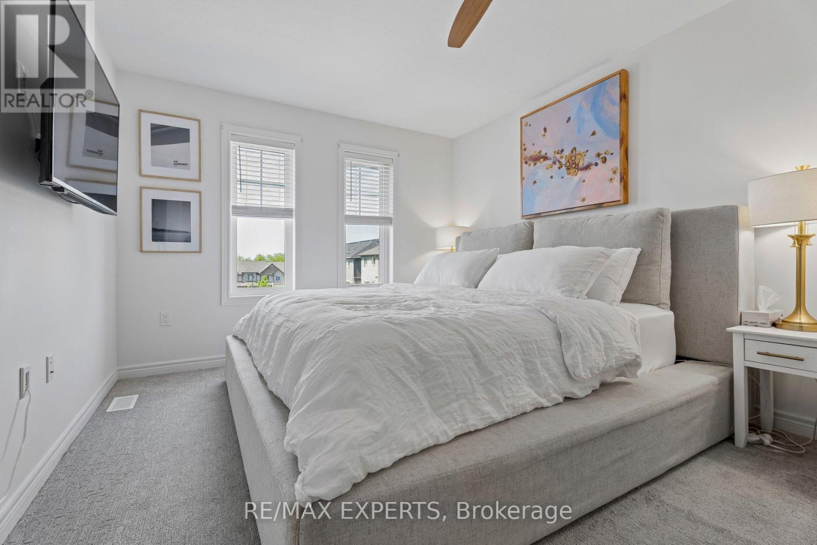 4 GROOM LANE - 24
