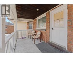 Bedroom - 72-74 Hanna Street East, Windsor, ON N8X2M9 Photo 10