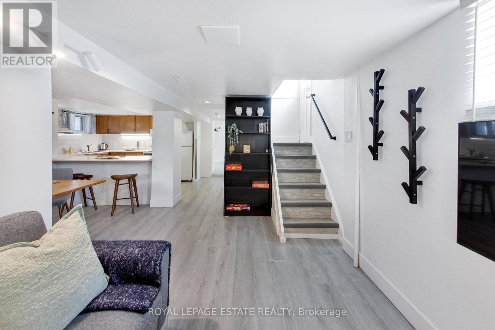 53 GLEN EVEREST ROAD - 16