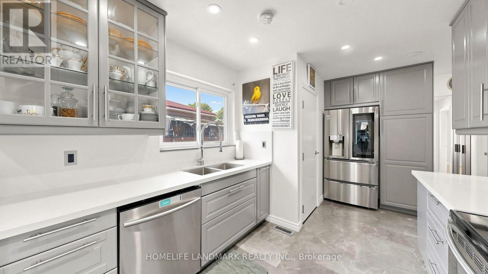 42 GLENMORE CRESCENT - 6