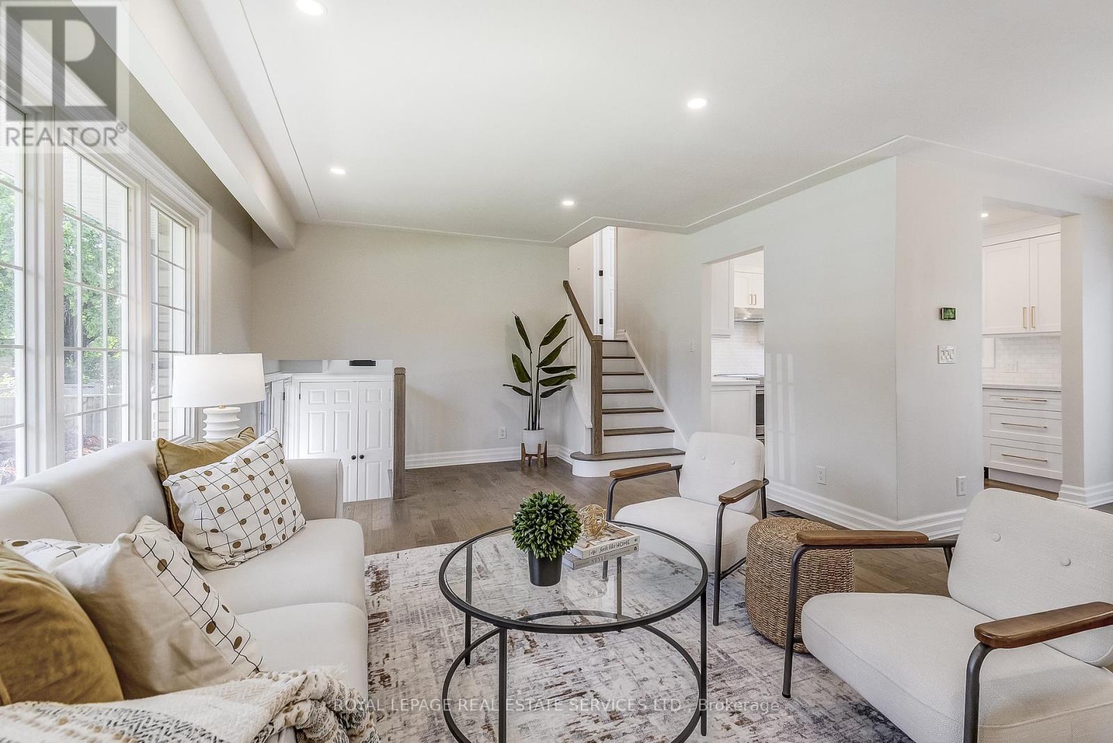 351 STRATHCONA DRIVE - 9