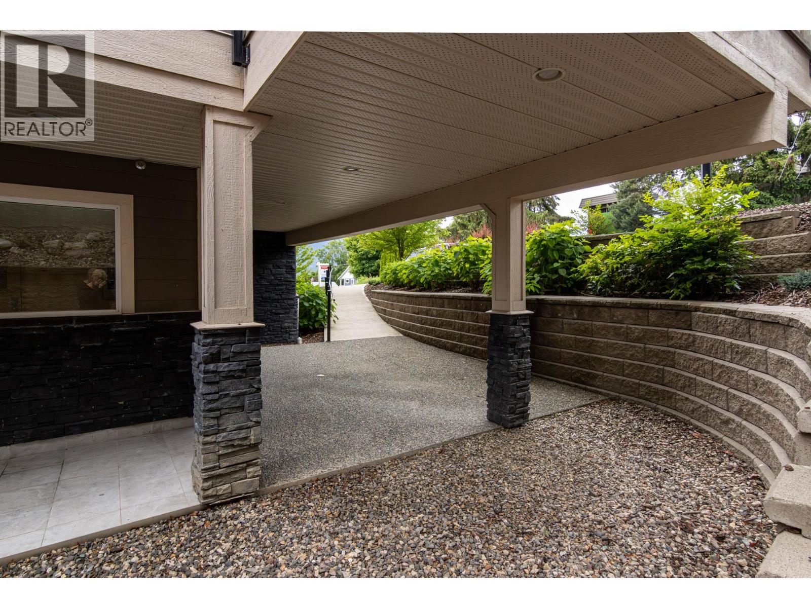 #402 330 4 Avenue SE Lot# 330 - 22