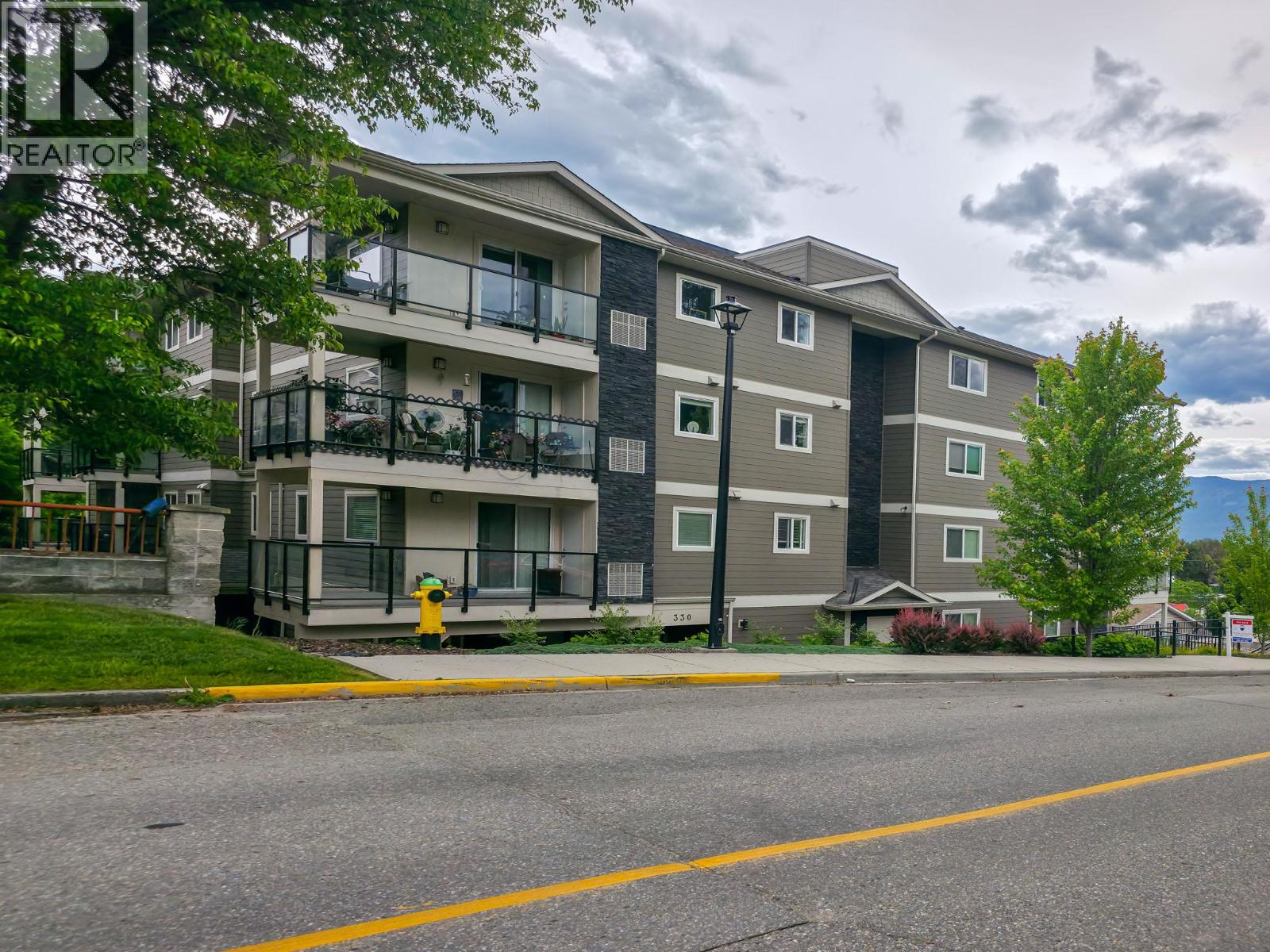 #402 330 4 Avenue SE Lot# 330 - 42