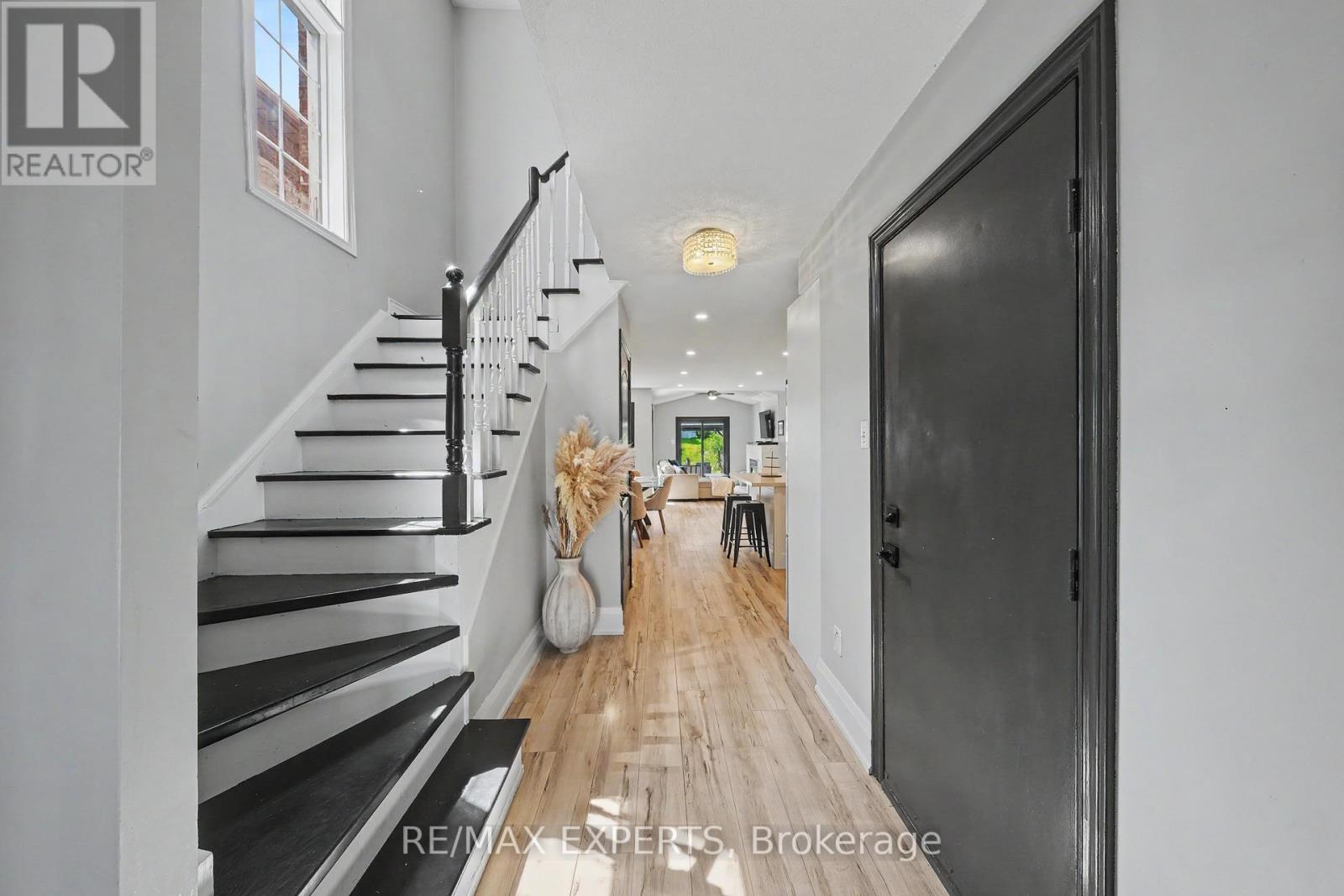 40 WATERBURY STREET - 4