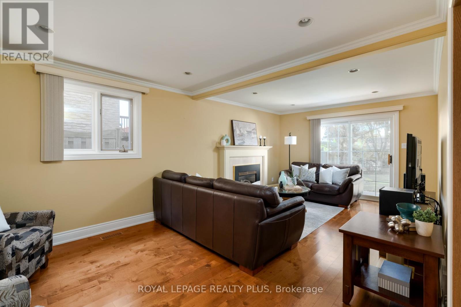 3629 SWIRLINGLEAVES CRESCENT - 20