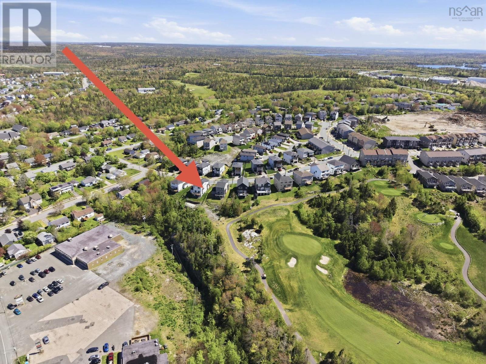 Property 21 of 50 of 61 Maple Grove Avenue, Brunello Estates