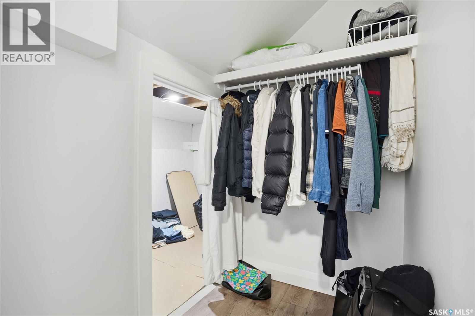 434 Mcarthur CRESCENT - 21