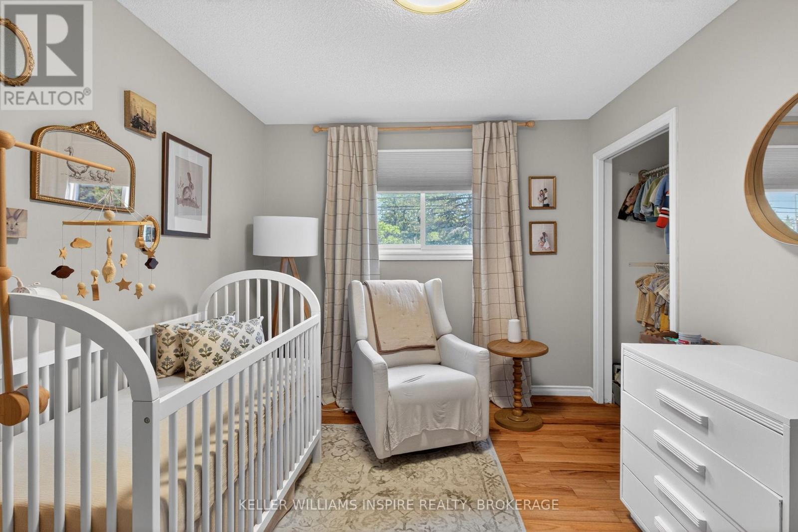69 BARKER DRIVE - 21