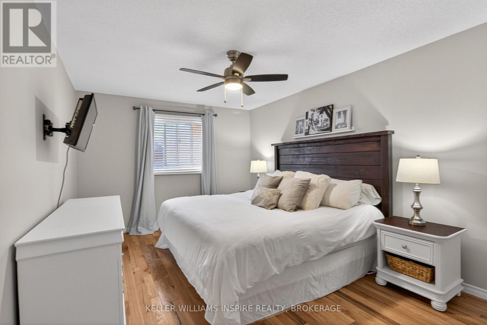 69 BARKER DRIVE - 23