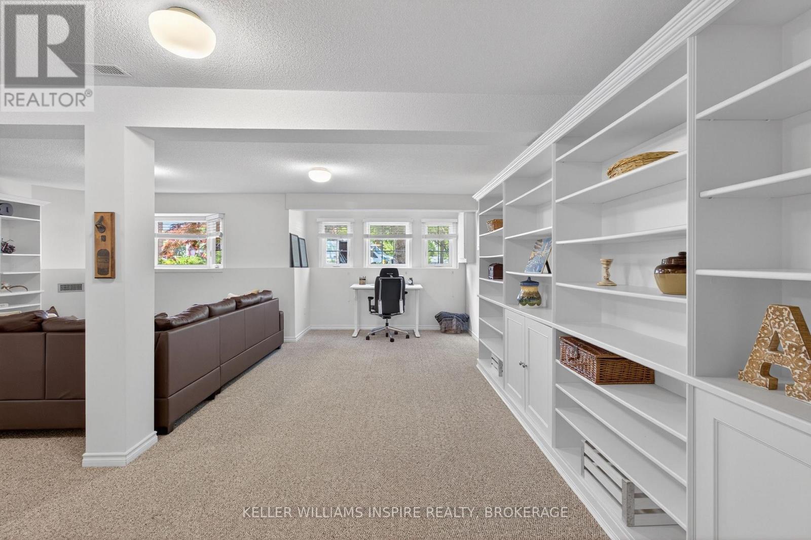 69 BARKER DRIVE - 35