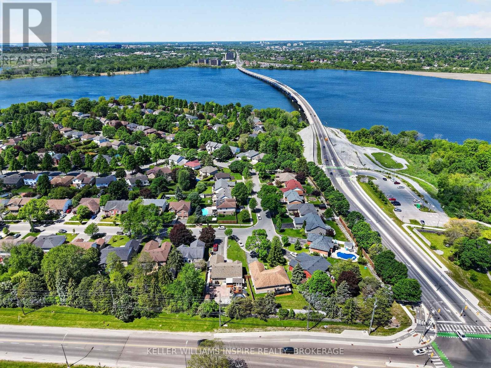69 BARKER DRIVE - 44