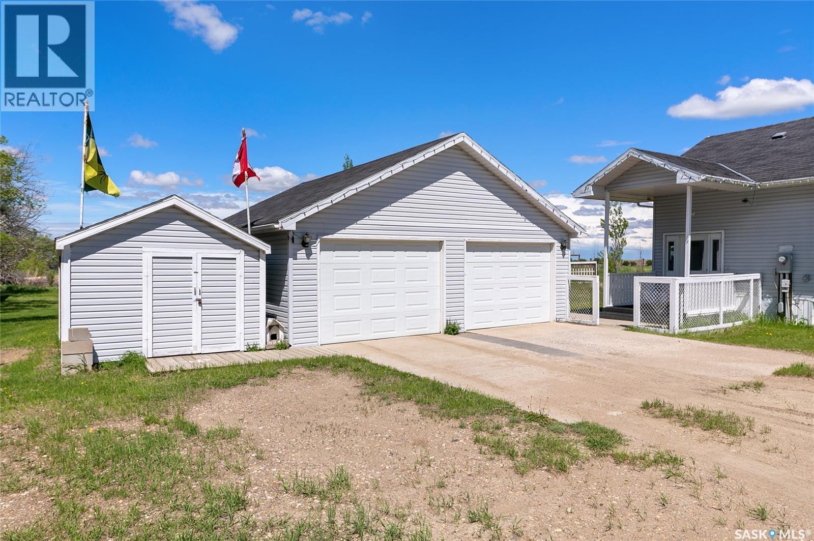 Koch Acreage - 9.9 Acres - 32