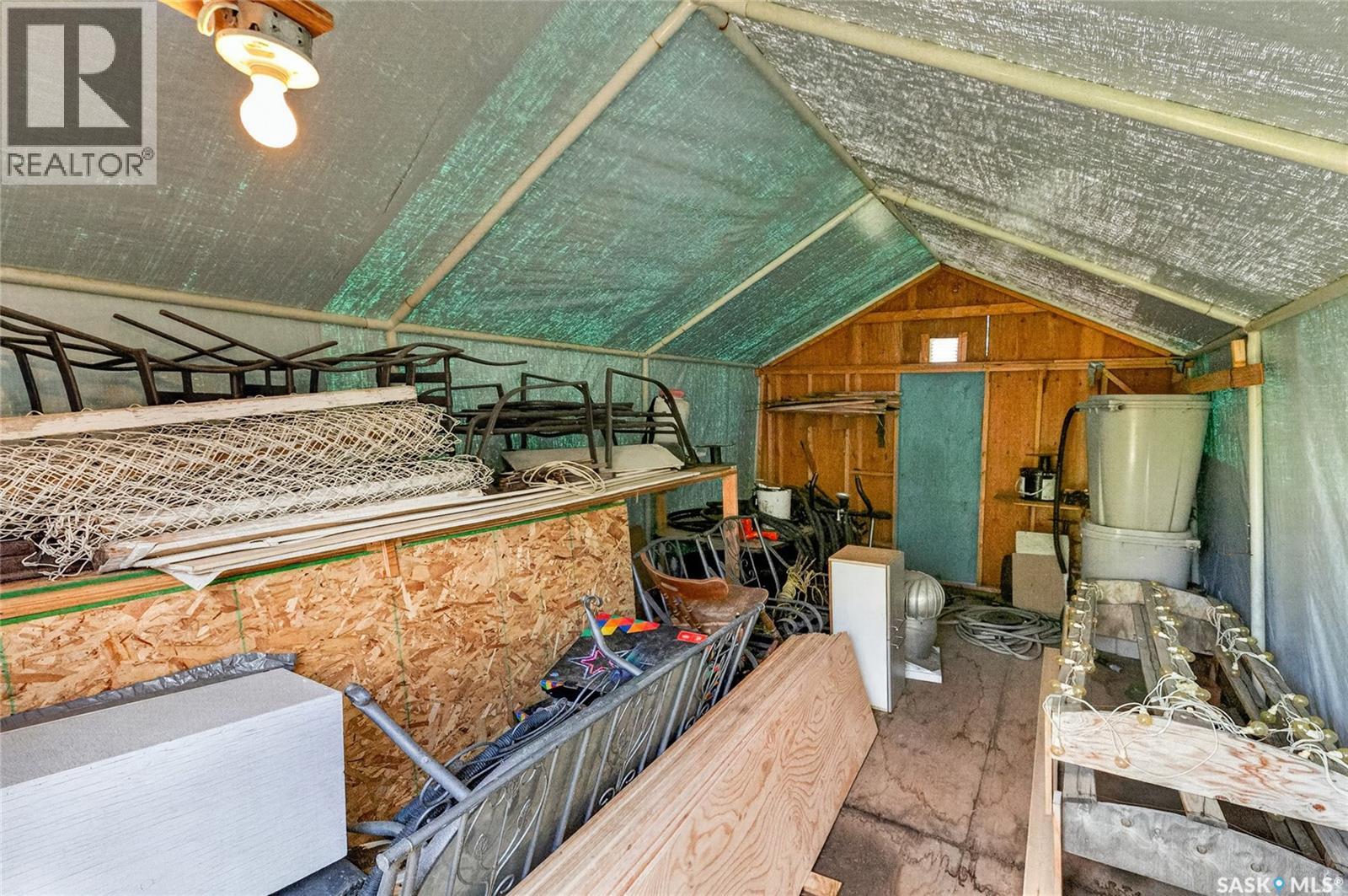 Koch Acreage - 9.9 Acres - 41