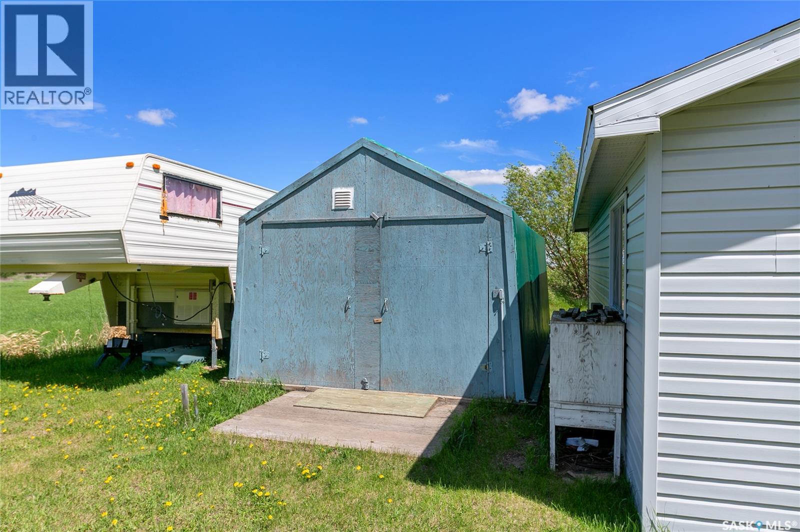 Koch Acreage - 9.9 Acres - 40