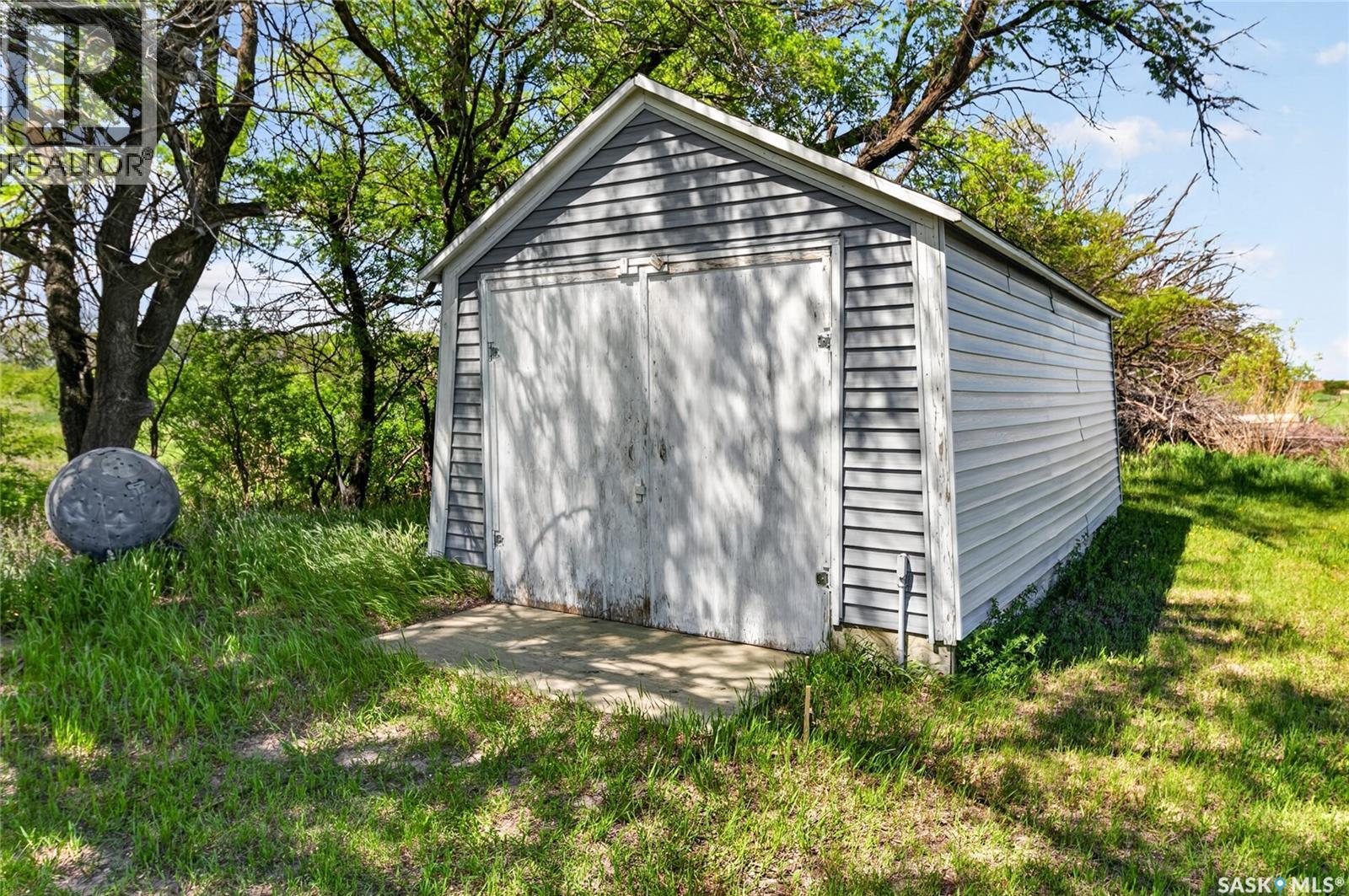 Koch Acreage - 9.9 Acres - 42