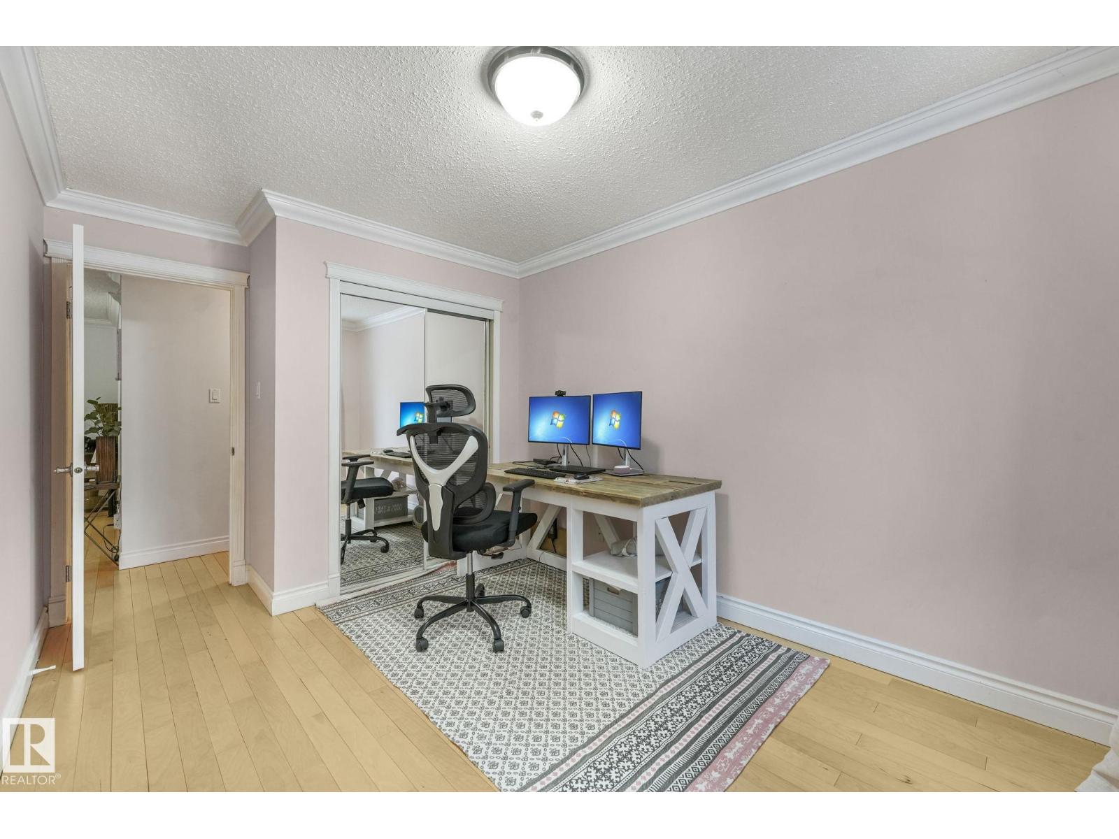 #303 10165 113 ST NW - 19