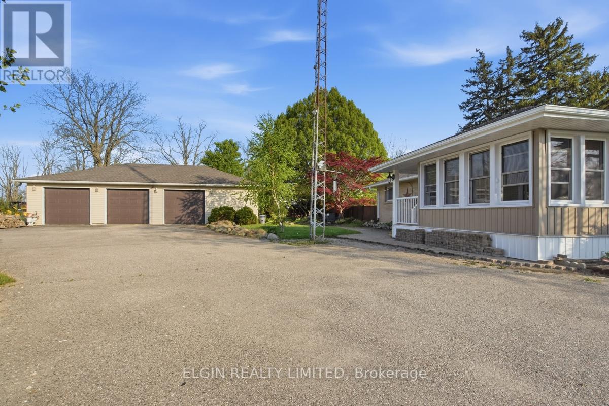 9022 IONA ROAD - 5