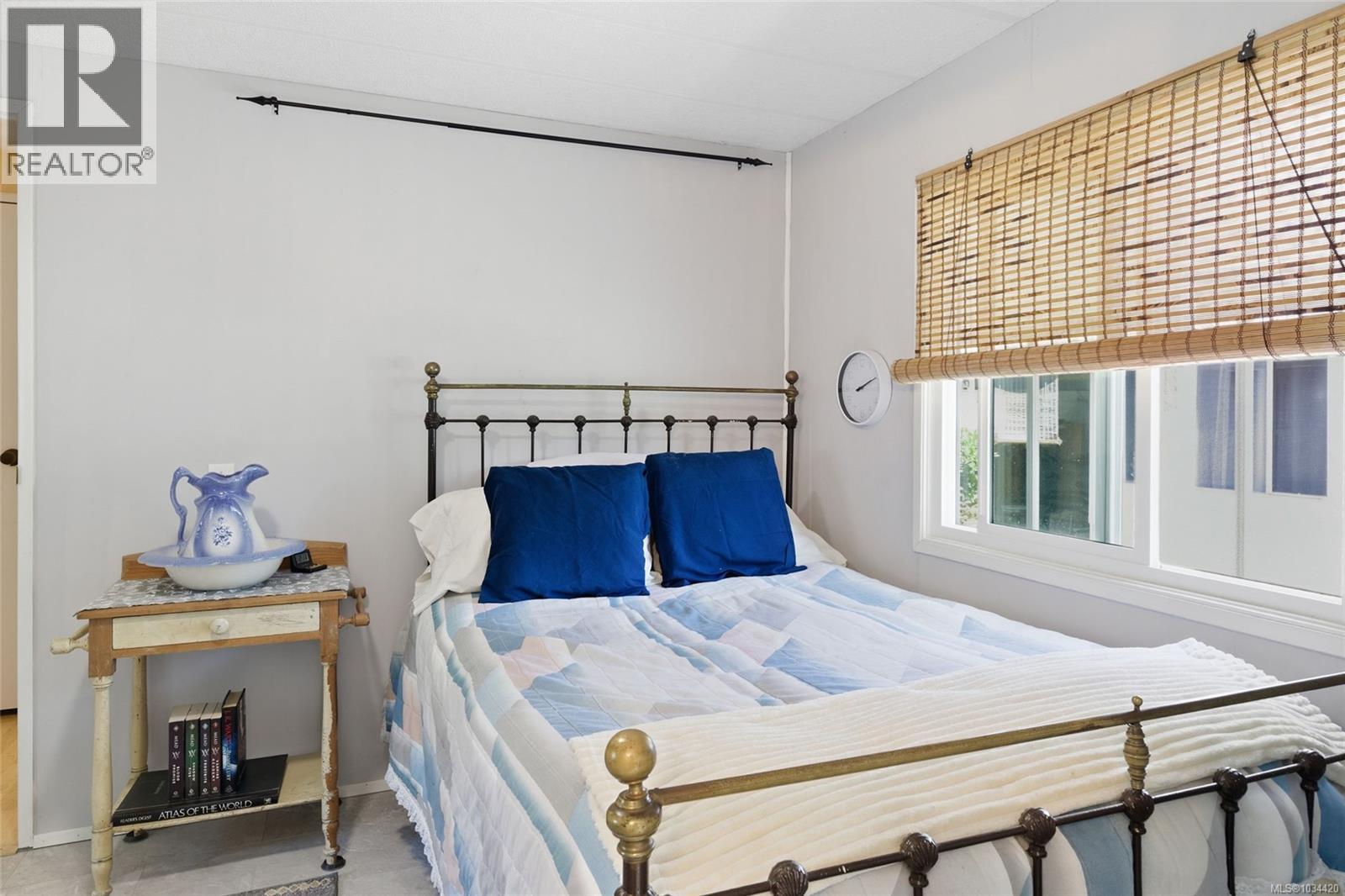 #38 150 Corfield St N - 15
