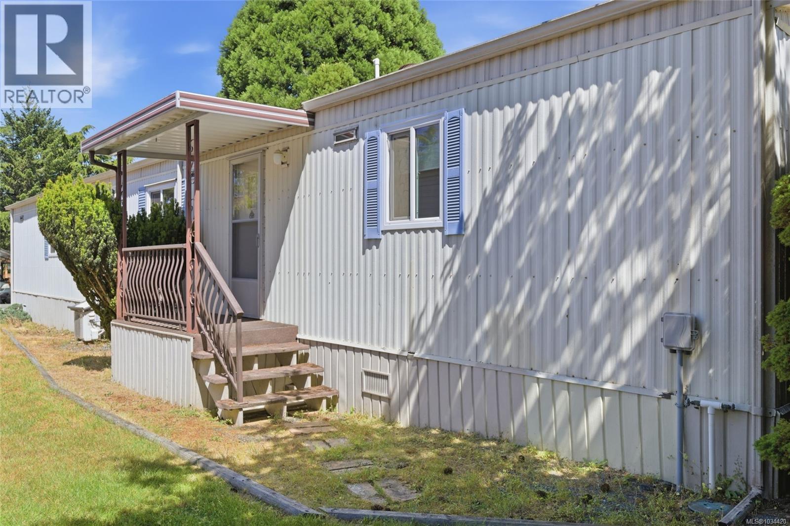 #38 150 Corfield St N - 21