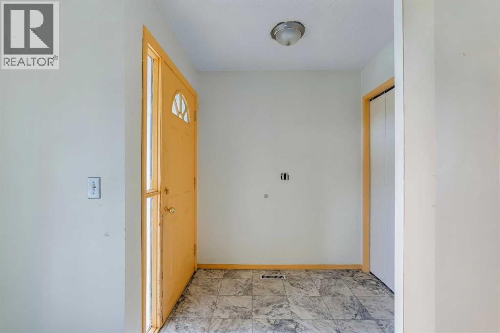 37 Templeby Way NE - 5