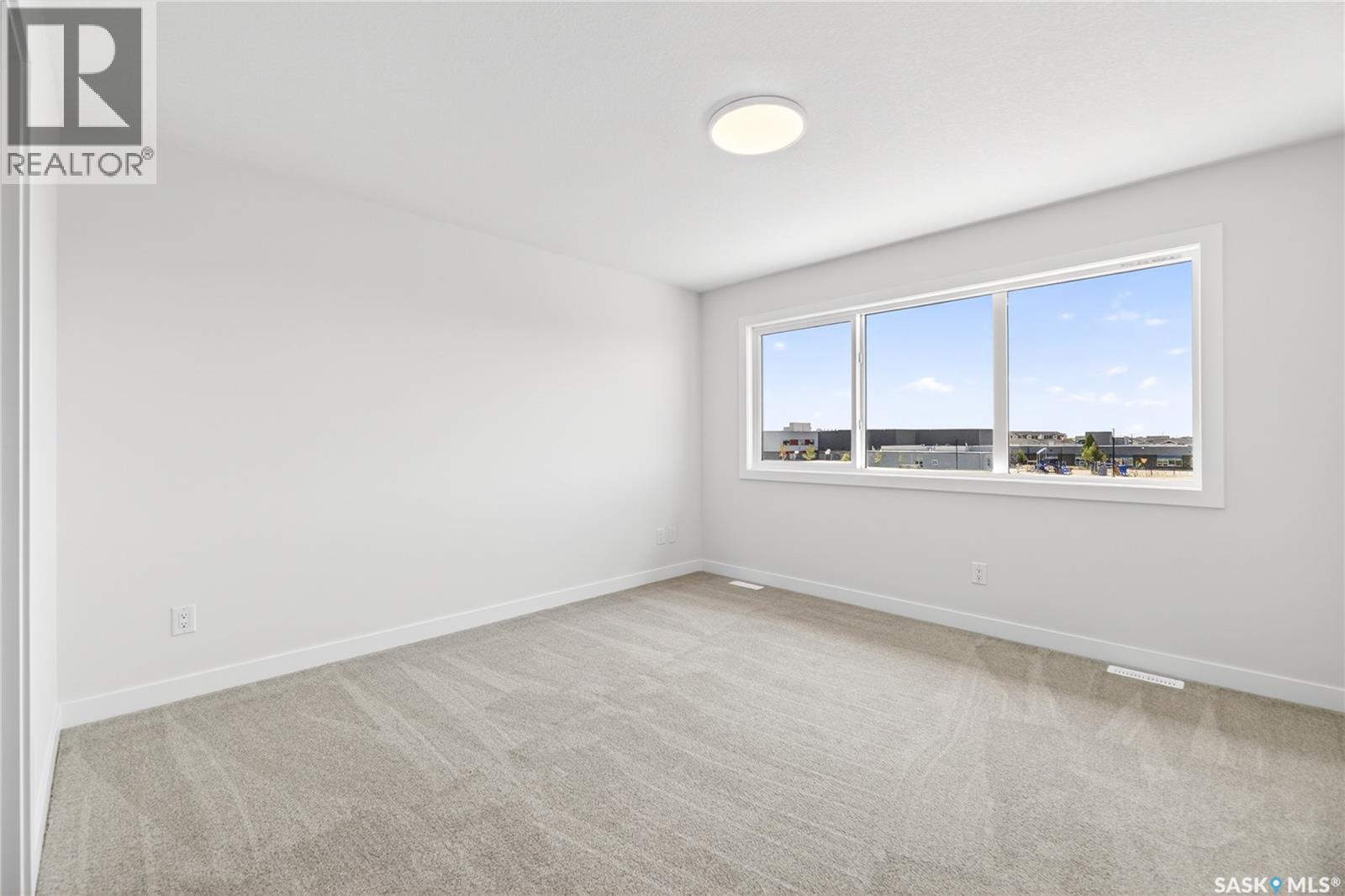134 Emma CRESCENT - 20