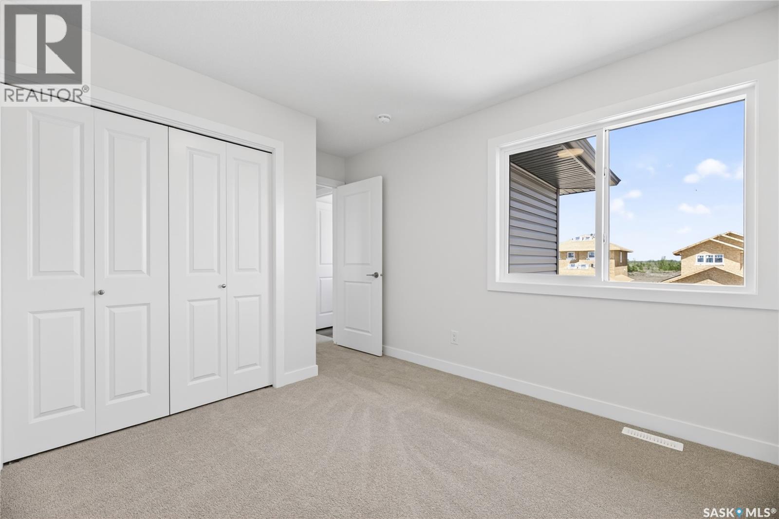 134 Emma CRESCENT - 29
