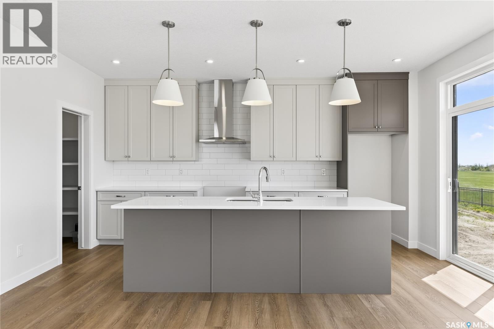 134 Emma CRESCENT - 8