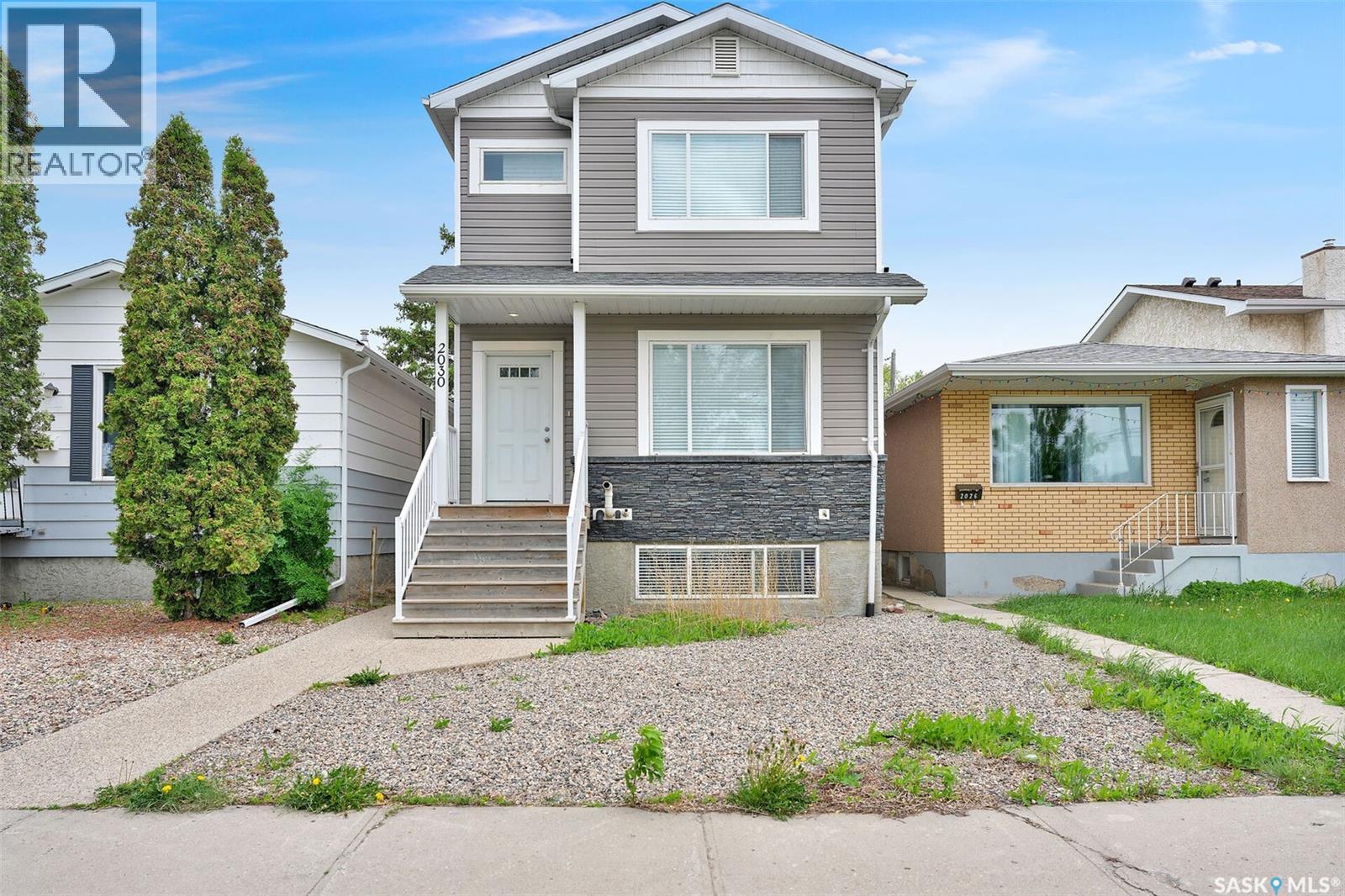 2030 Francis STREET - 1