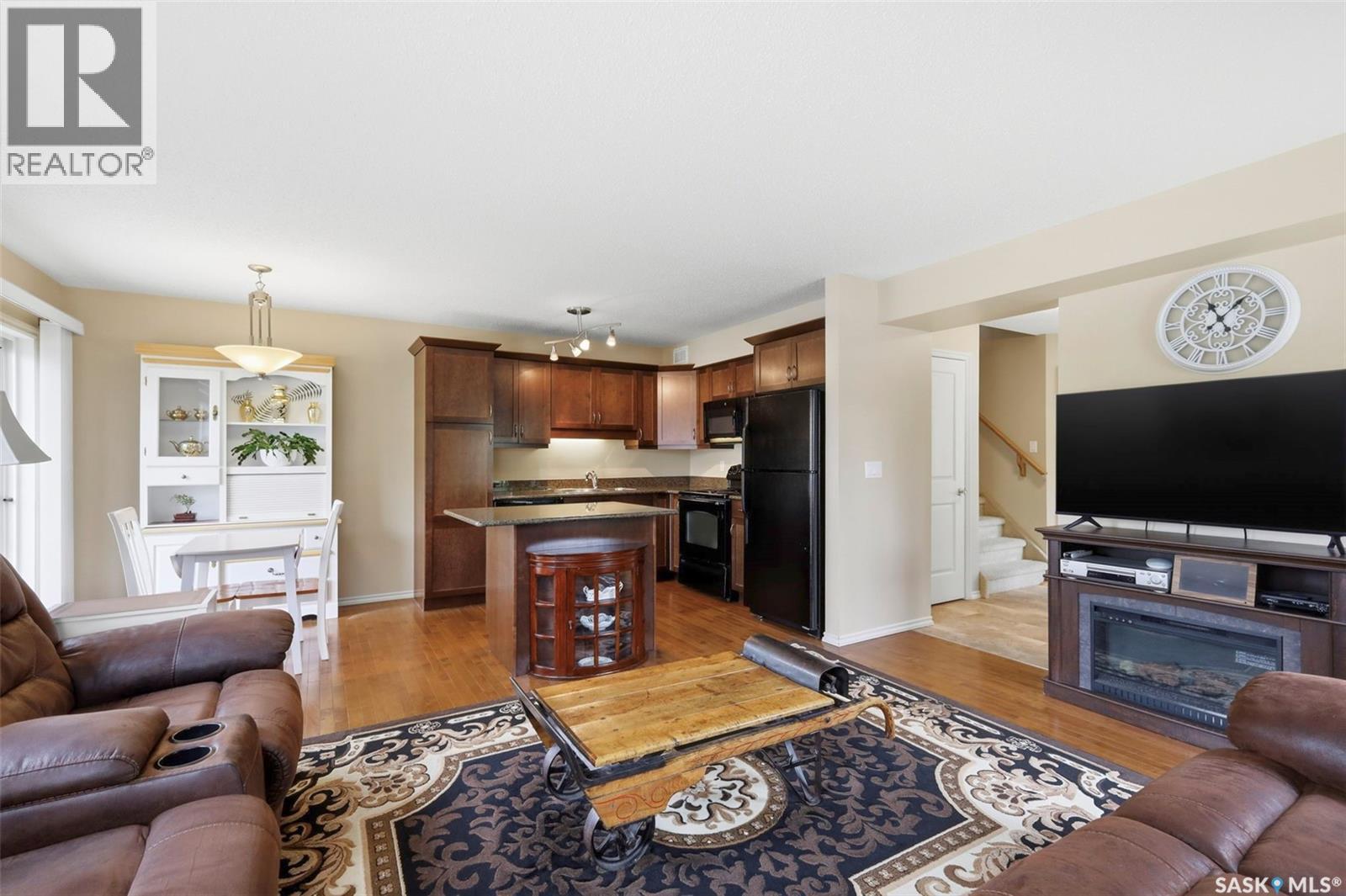 #312 105 Lynd CRESCENT - 8
