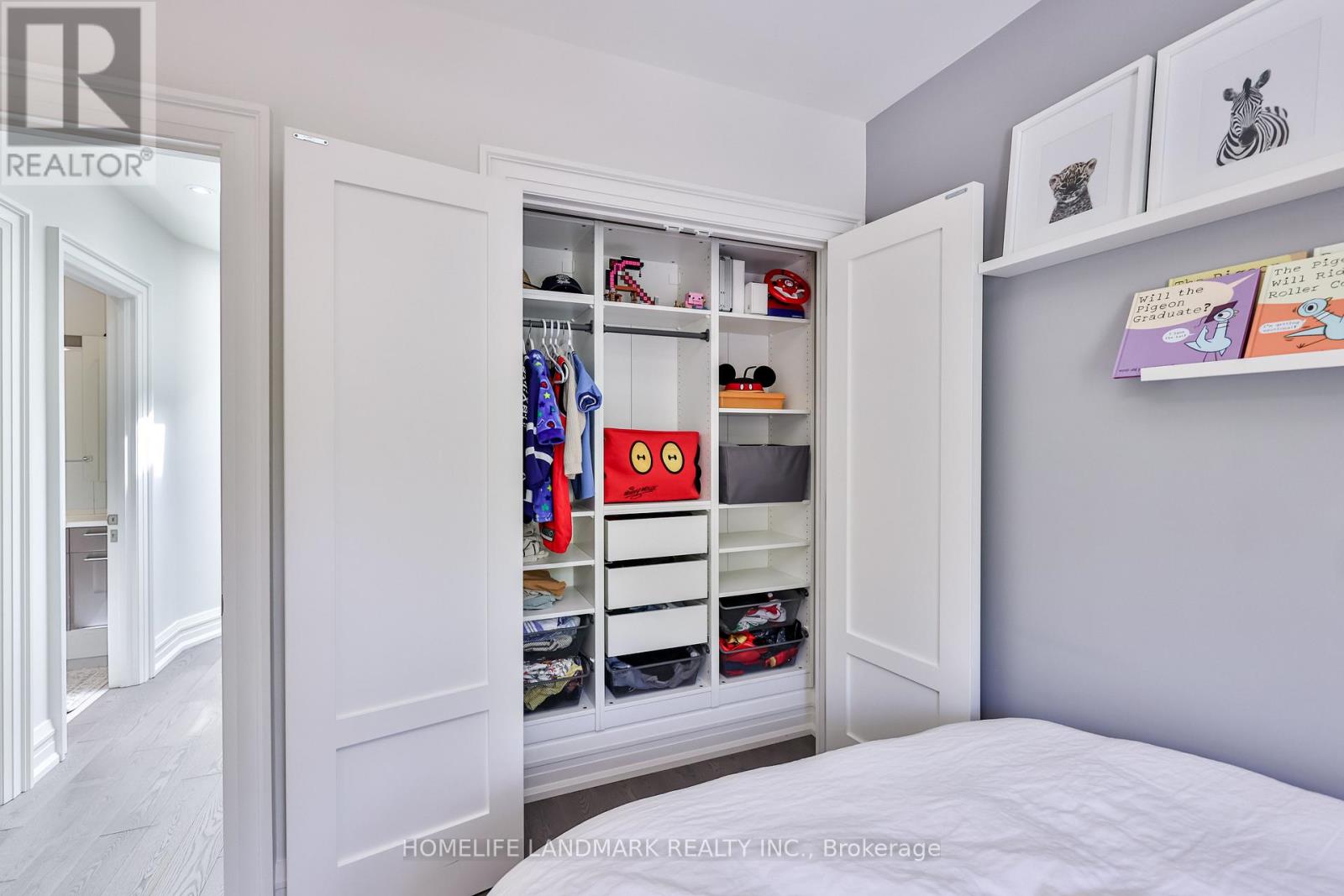 211 SOUTH KINGSWAY WAY - 37
