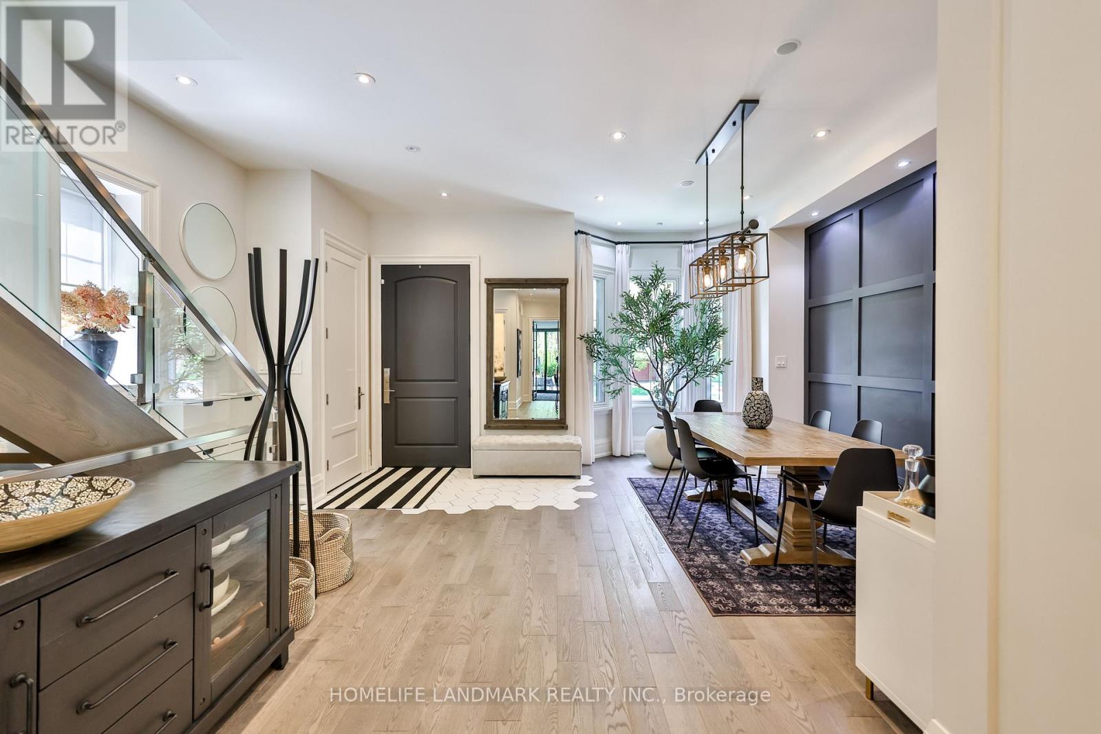 211 SOUTH KINGSWAY WAY - 8