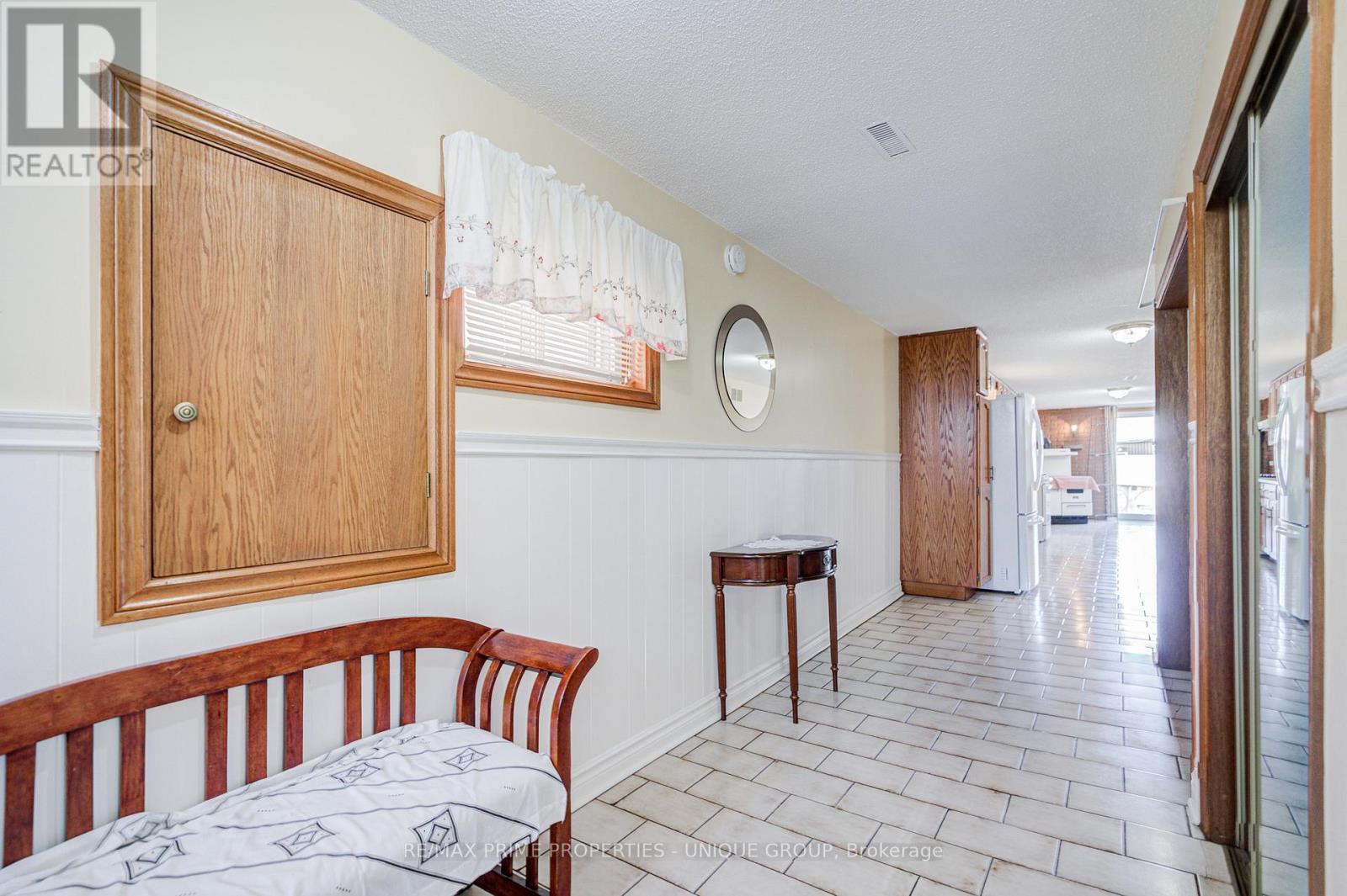9 CAPSTAN COURT - 38