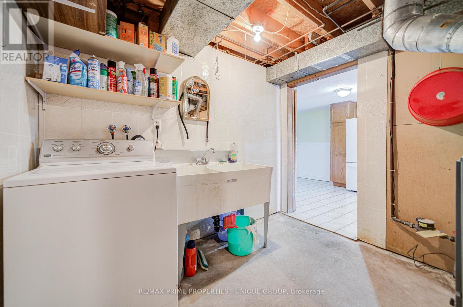 9 CAPSTAN COURT - 44
